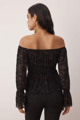 Siyah Cicekli Astars?z Carmen Yaka Baglamal? Tul Party Bluz TPRAW26BZ00014