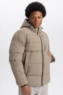 DeFactoFit Su Itici Sisme Mont Slim Fit Dar Kesim Kapusonlu Fermuarl? Cepli