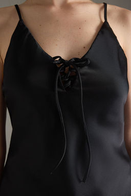 Siyah Saten Ask?l? Bagc?kl? Dokuma Bluz TWOSS25BZ00524 - Trendyolmilla фото 3