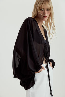 TOP CREPE MANGA ABULLONADA / Negro - Zara фото 4