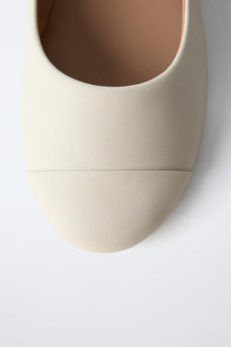 LEATHER BALLET FLATS - Zara фото 5