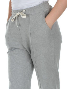 GB 18401-2015B GRAY Брюки спортивные женские