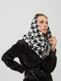 В составе шерсть. Большой теплый двусторонний палантин - Tantino фото 6