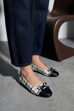 Cok Renkli Tuvit Fiyonk Detayl? Badem Burun Kad?n Babet TAKSS25BE00000