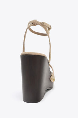 SPLIT SUEDE STUDDED SANDALS - Zara фото 11