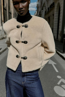 DOUBLE-FACED JACKET WITH TOGGLES - Zara фото 12