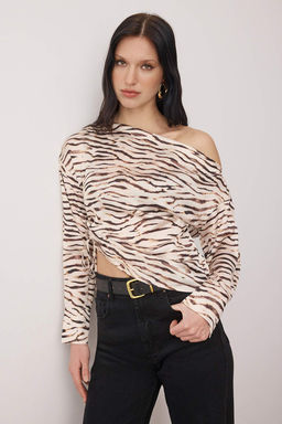 Bej-Cok Renkli Animal Desen Buzgu Detayl? Asimetrik Yaka Dokuma Bluz TWOAW26BZ00354