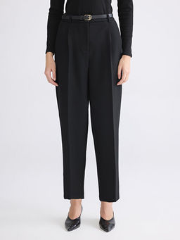 Beli Kemerli Kad?n Cigarette Pantolon