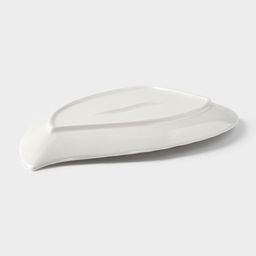 Блюдо для подачи «Лист», 30×19.5×3 см, керамика, цвет белый