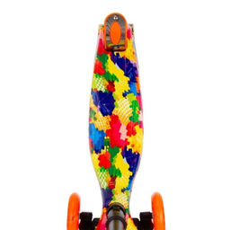 Самокат трехколесный