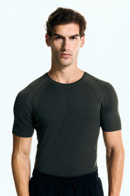 Camiseta de deporte con DryMove Muscle Fit - H&m фото 4