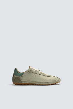 ZAPATILLA ESTILO RETRO / Verde agua