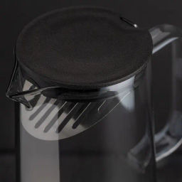 Кувшин с крышкой-ситом, стекло 1400 мл, графит  - BESTCOFFEE фото 5