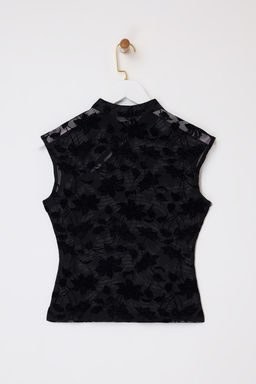 Siyah Cicekli Fitted/Vucuda Oturan Dik Yaka Kolsuz Dugmeli Dantel Orme Bluz TWOSS26BZ00195 - Trendyolmilla фото 6