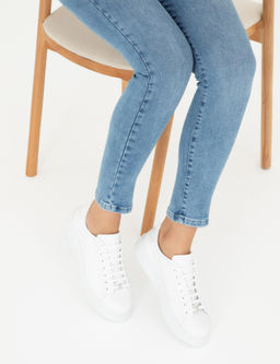 Beyaz Sneaker