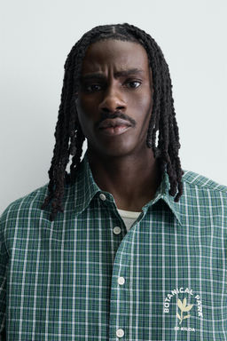 CAMISA CROPPED FIT CUADROS ESTAMPADO BORDADO / Verde - Zara фото 5