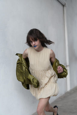 VESTIDO FRUNCES GLOBO / Crema - Zara фото 4