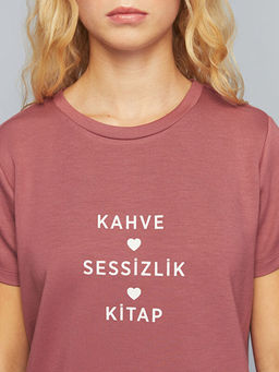 Bisiklet Yaka Slogan Bask?l? Kad?n Ti??rt