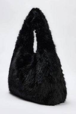 Siyah Metal Halka Detayl? Suni Kurk Kad?n Omuz ve El cantas? TAKAW26OC00085