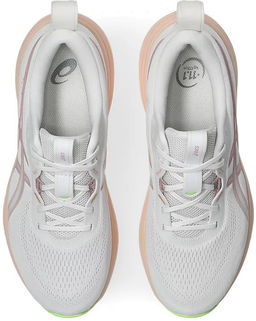 Кроссовки женские