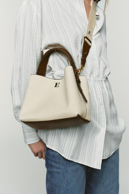 BOLSO CANVAS ASA TRENZADA / Beige claro - Zara фото 2
