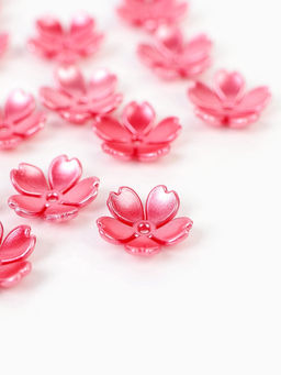 Цена за 2 шт. Бусины для творчества пластик "Цветочек жемчужный" набор 40 шт красный 1,5х1,5 см