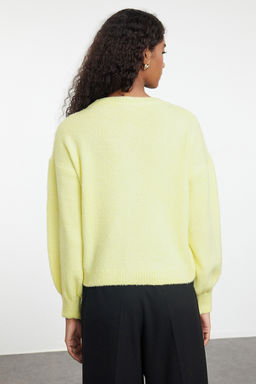 Sar? Dugme Detayl? Balon Kollu Yumusak Dokulu Ceket Gorunumlu Triko H?rka TWOAW25HI00147