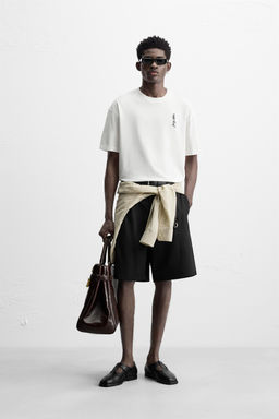 EMBROIDERED NOTES T-SHIRT