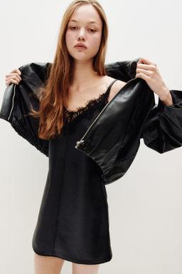 Vestido de tirantes finos con ribete de encaje - H&m фото 2