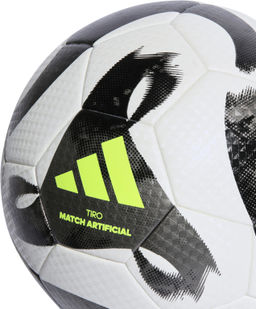 Мяч футбольный