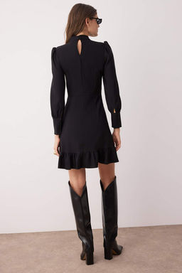 Trendyolmilla Siyah A Kesim Dik Yaka Etegi Buzgulu Mini Dokuma Elbise TWOAW21EL1816  фото 14