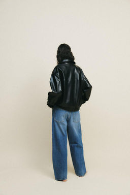 LEATHER EFFECT BOMBER JACKET - Zara фото 12