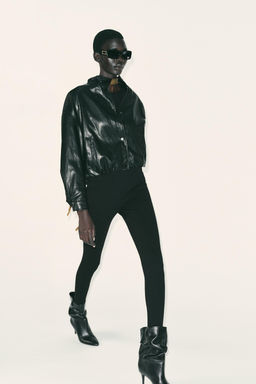 LEGGINGS WITH GOLD BUTTON DETAIL - Zara фото 5