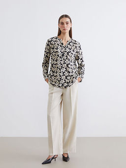 Ka??k Yaka ?i?ekli Bluz