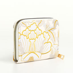 Кошелёк на молнии, три оделения, маленький, с вышивкой, белый