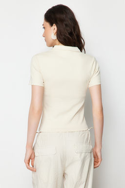 Trendyolmilla Siyah Polo Yaka Dugmeli K?sa Kol Esnek Fitilli Orme Bluz TWOSS24BZ00111  фото 15