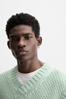 TEXTURED KNIT VEST - Zara фото 6