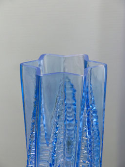 Ваза «Флоранс», 25×11×9 см, стекло, голубая