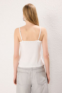 Ekru Dantel Detayl? Regular/Normal Kal?p Ask?l? Orme Atlet TWOSS25AL00046