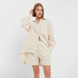 Костюм женский (рубашка, шорты) MINAKU: Oversize, молочный, размер 46