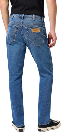 Джинсы мужские