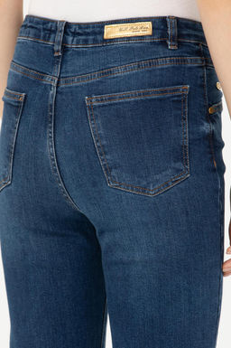 Kad_n Koyu Mavi Jean Pantolon
