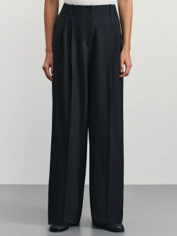 Брюки палаццо с защипами / Zarina фото 2