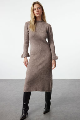 TRENDYOLMILLA Vizon Midi Triko Buklet Elbise TWOAW25EL00049