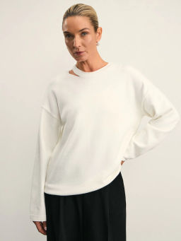 Джемпер с декоративным разрезом / Zarina  фото 7