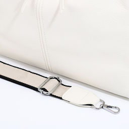 Сумка-саквояж на молнии, длинный ремень, цвет белый - Simaland фото 6