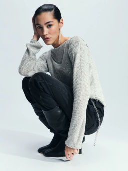 Жилет с пайетками с вискозой в составе / Zarina