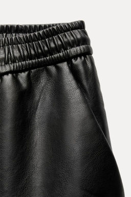 FAUX LEATHER TROUSERS - Zara фото 7