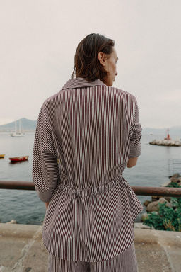 CAMISA SAFARI RAYAS / marron/blanco