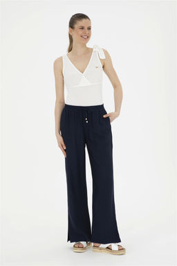 Женская белая футболка с v-образным вырезом Неожиданная скидка в корзине - U.s. polo assn фото 4